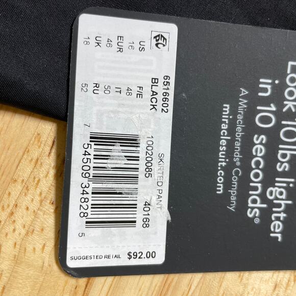 Miraclesuit NWT Skirt Swim Bottom Black Size 16 High Waist Ruffle Skirt Full Cut - Picture 14 of 15